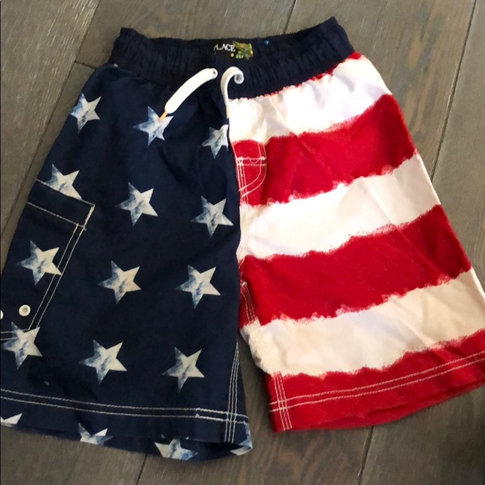 Children’s Place boys swim trunks 5/6